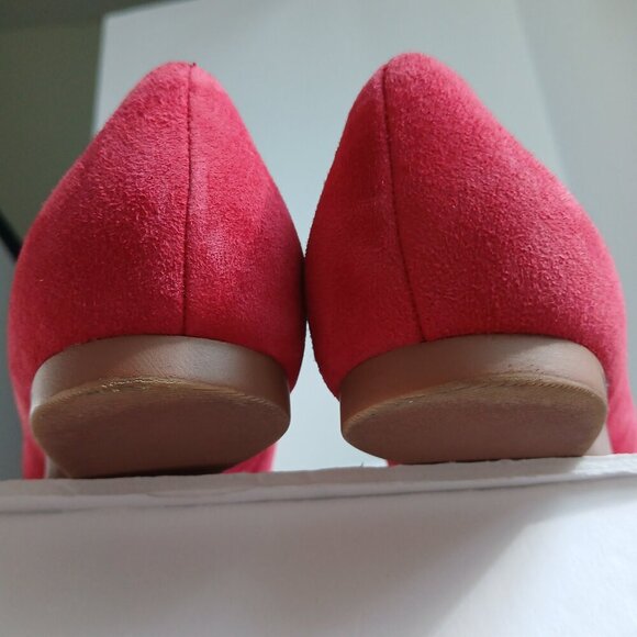 Naturalizer 'Cody' Red Suede Square Toe Ballet Flats Sz 6.5W - Picture 8 of 9